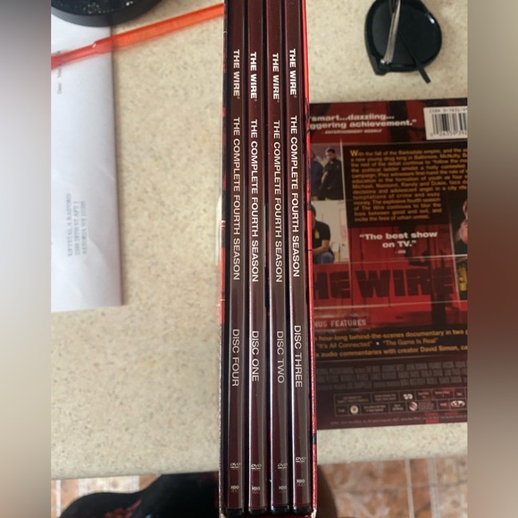 The Wire: Season 4 Box Set - Picture 4 of 4